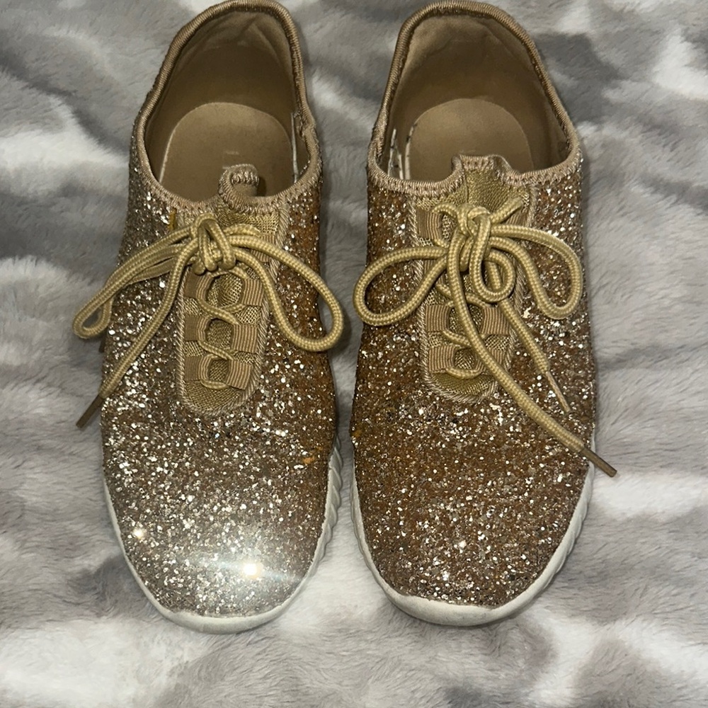Liliana Gold Glitter Sneakers